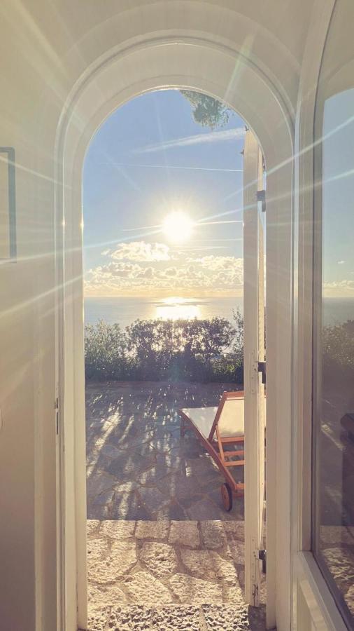 La Casetta Delle Api Capri Extérieur photo